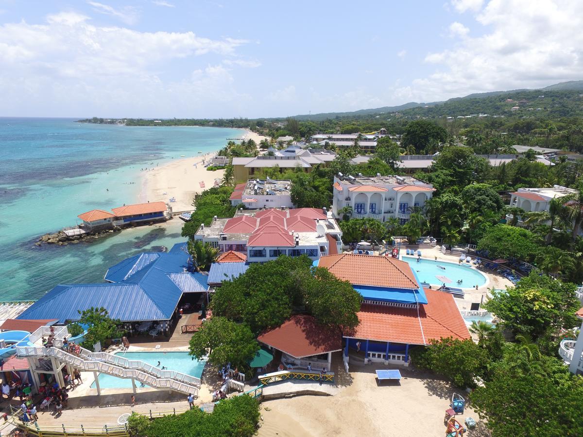 Franklyn D Resort & Spa All Inclusive Runaway Bay Εξωτερικό φωτογραφία